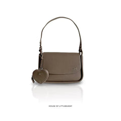 THE HOUSE OF LITTLE BUNNY – PENELOPE